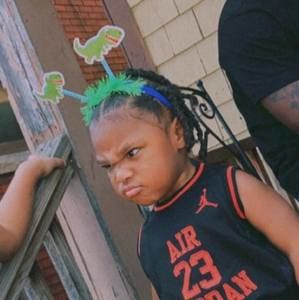 Meet your Posher, Destiny